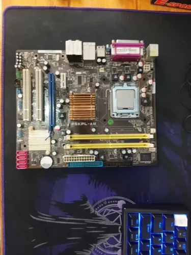 Placa-mãe  + Processador 