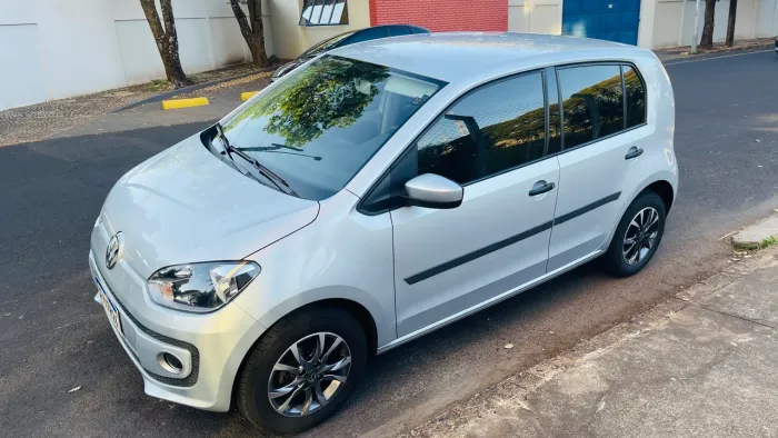 Volkswagen Up! Take 1.0 Total Flex 12V 5P 2015