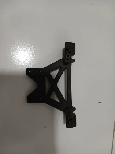 Torre suporte de amortecedor traxxas tmaxx e-maxx