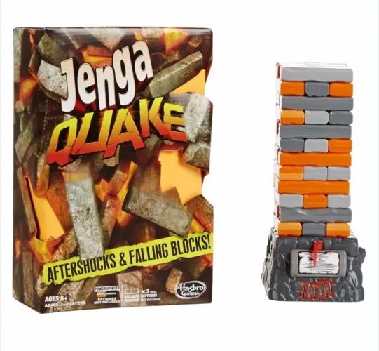 Jogo JENGA QUAKE da Hasbro - Edição Rara. (Novo/LACRADO)