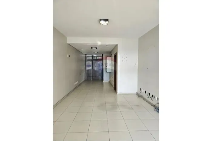 Sala Comercial Térrea com 40 m² , centro de Porto Seguro Ba