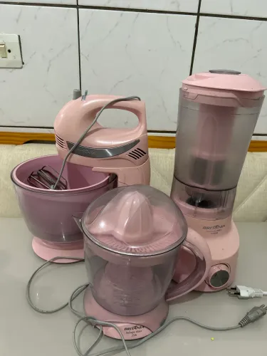 Conjunto liquidificador batedeira e espremedor