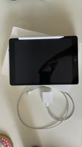 iPad 9 64GB Usado + caneta WB de brinde 