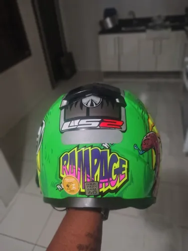 Vendo LS2 FF358 Rampage verde número 60