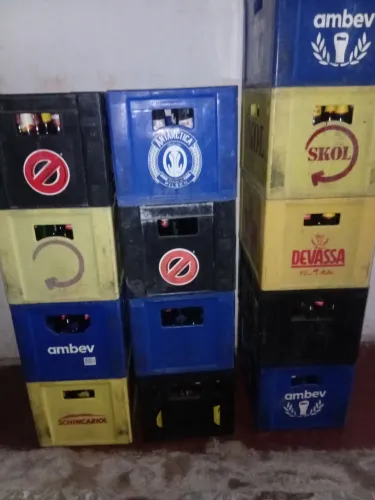 13Caixa de cerveja 600 completa 