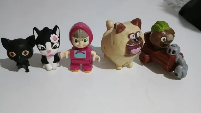 Lote de brinquedos sortidos variados colecionáveis
