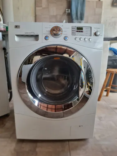 Lavadora LG 8.5 kg não é lava e seca 