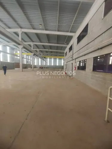 Galpão / Barracão | para venda e locação | distrito industrial, Araçariguama, SP | 3000m²