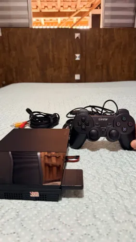 Ps2 completo muito bem conservado!