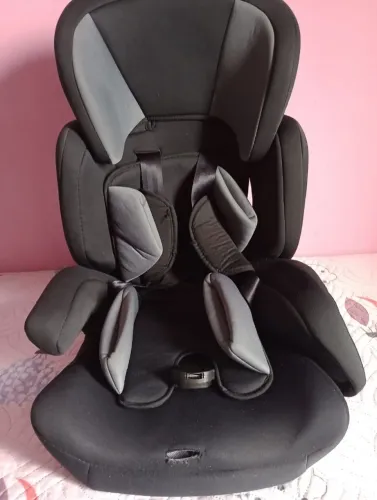 Cadeirinha infantil para carro 