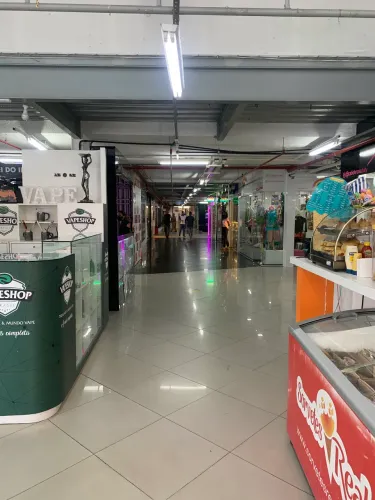 Vendo ou alugo loja no Shopping da Gente