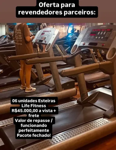Esteira Life Fitness
