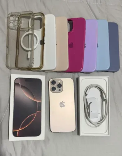 iPhone 16 Pro Max