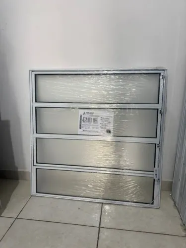 VITRÔ DE ALUMÍNIO BASCULANTE - BRANCO 0,80 x 0,80 - A PARTIR DE R$240