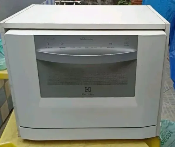 Lava louças Electrolux 