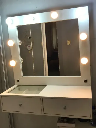 Vende se penteadeira nova