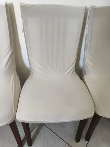 Mesa de jantar com 6 cadeiras