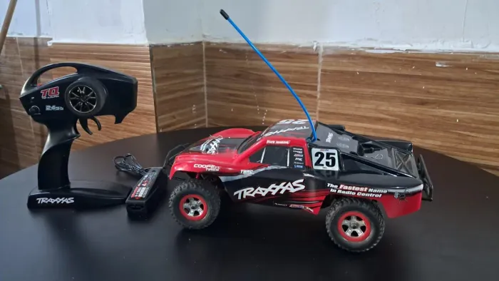 Carro Controle Remoto Automodelo Traxxas Slash 4X4