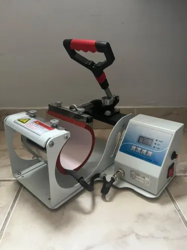 Prensa Térmica Sublimação Canecas, Squeezes e Copos 220V Digital