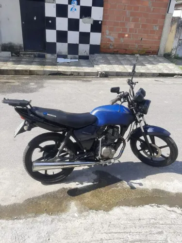 Vendo Honda cg Titan 2003 ks