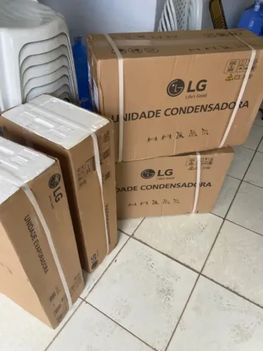 Ar-Condicionado LG Inverter Voice +AI 12.000 BTU Frio 220V