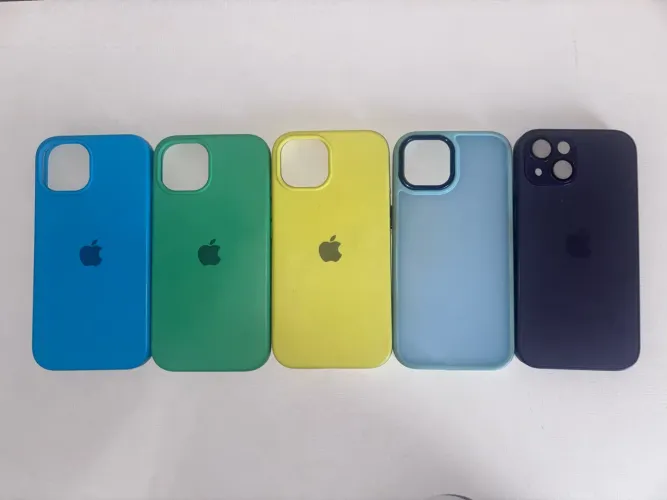 Kit 5 capinhas iPhone 15