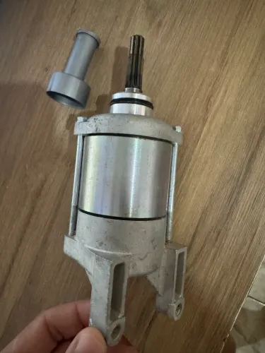 Motor de partida xre 300