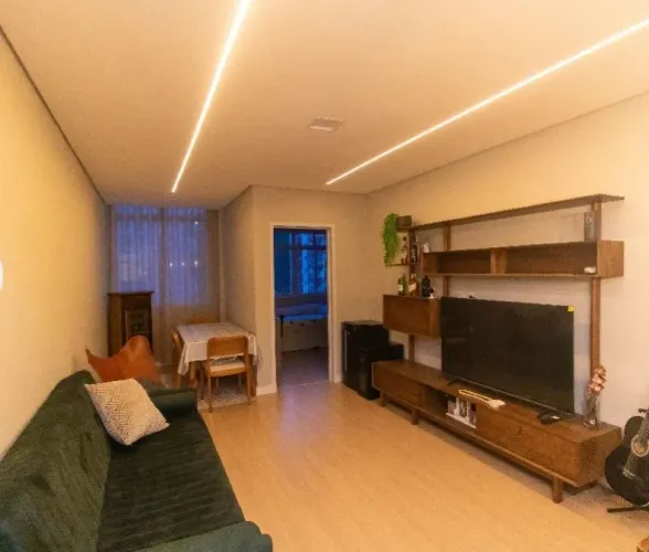 Apartamento impecável na quadra da praia de Icaraí, Niterói - RJ