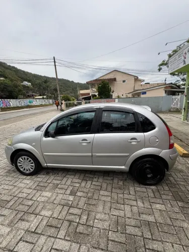 Citroen C3 GLX 1.4/ GLX Sonora 1.4 Flex 8V 5P 2010