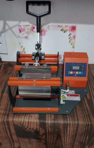 Prensa térmica para canecas