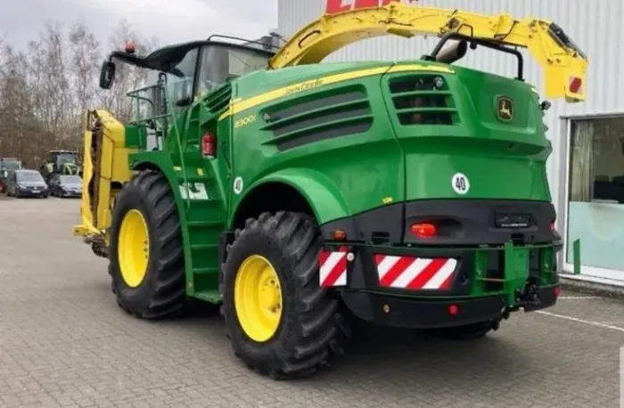 Forrageira Automotriz JD *