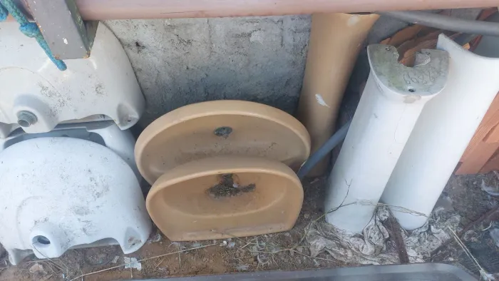 Doação - Pias para banheiro e para cozinha - retirar.
