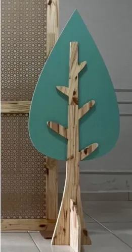 Árvore Decorativa em MDF