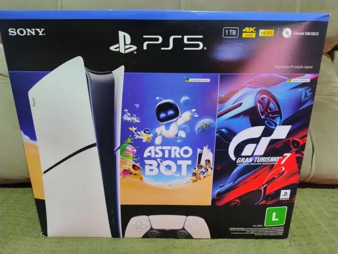 PS5 com leitor de discos! ? Caixa excelente estado! Estado de loja !!! Impecável!