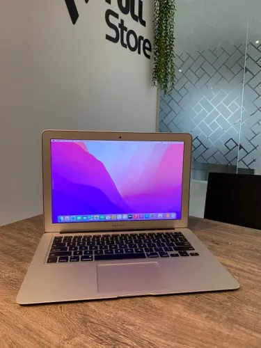 MacBook Air 2017 i7 8GB 512GB Silver