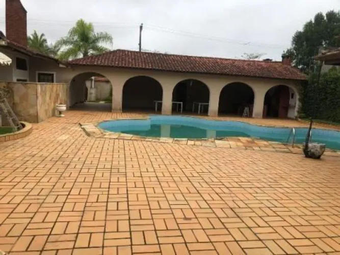 Casa para Venda em Itanhaém, Santa Júlia, 6 dormitórios, 4 suítes, 2 banheiros, 6 vagas