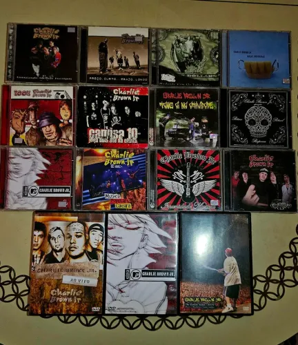 Coleção Charlie Brown Jr. Cds / Dvds.