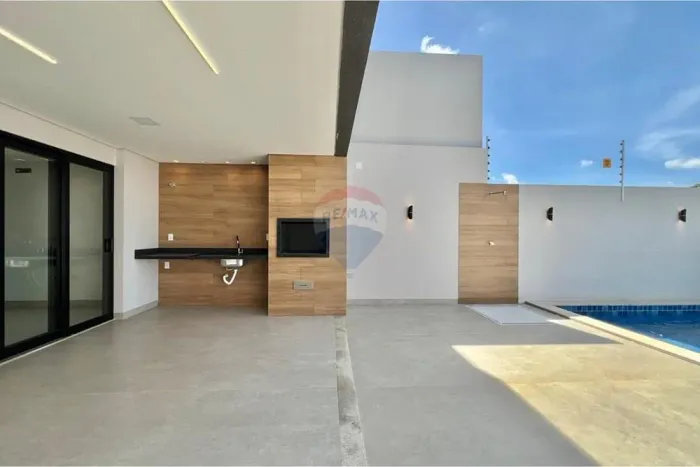 Casa à Venda no Bairro Aratu
