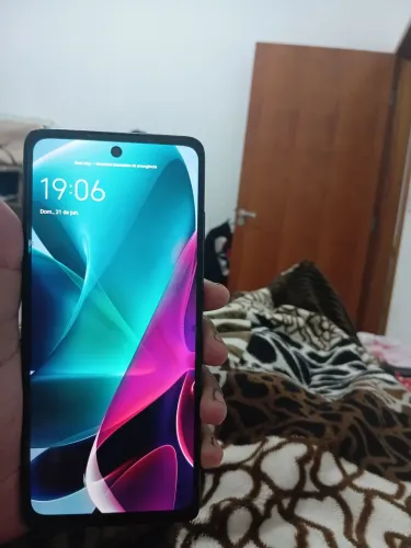 Moto g 200