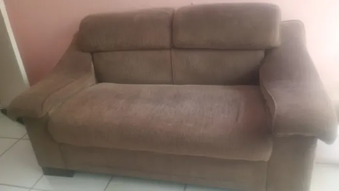 Sofá 2 lugares