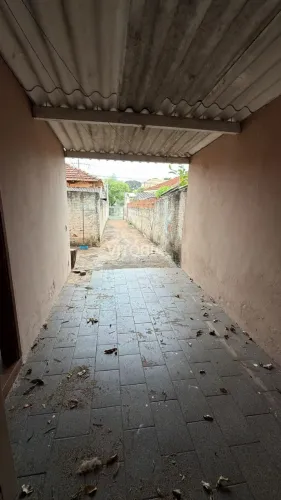 Ótima Casa de Fundos na Região da Vila Diniz - 3 Quartos | Garagem