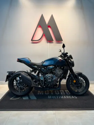 Honda CB 1000R Black Edition 2024 - 4.645 KM