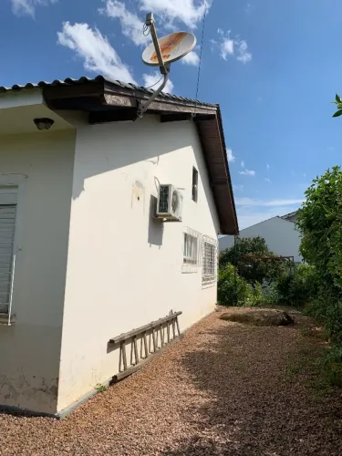 Casa com 3 quartos a 2 quadras do Hospital em Santo Antônio da Patrulha- B. Cidade Alta