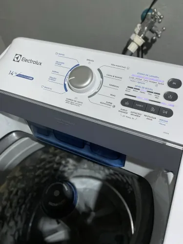 Máquina de lavar Electrolux 14kg