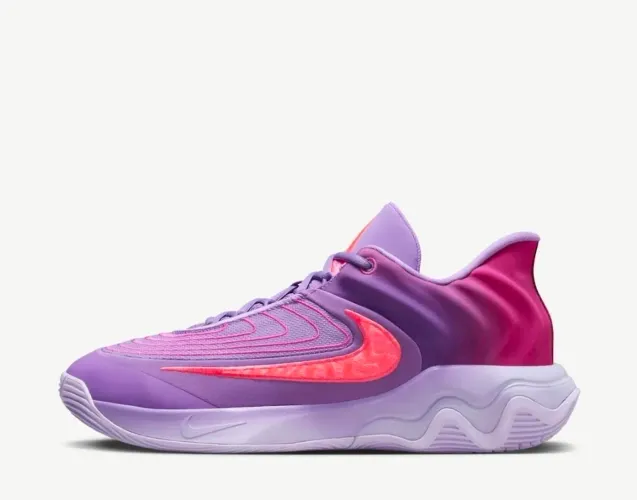 Vendo tênis para basquete/vôlei
