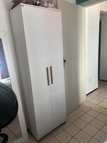 Armário multiuso 2 portas
