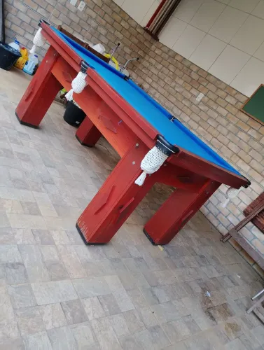 Mesa de sinuca.