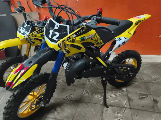 Mini moto, mini quadriciclo,quadriciclo adolescente e quadriciclo adulto.