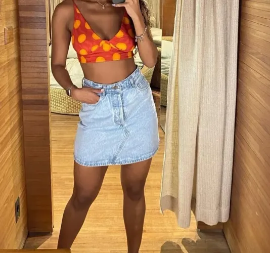 Vendo saia Farm nova