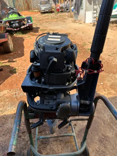 Motor yamaha 20 HP 4 tempos novo